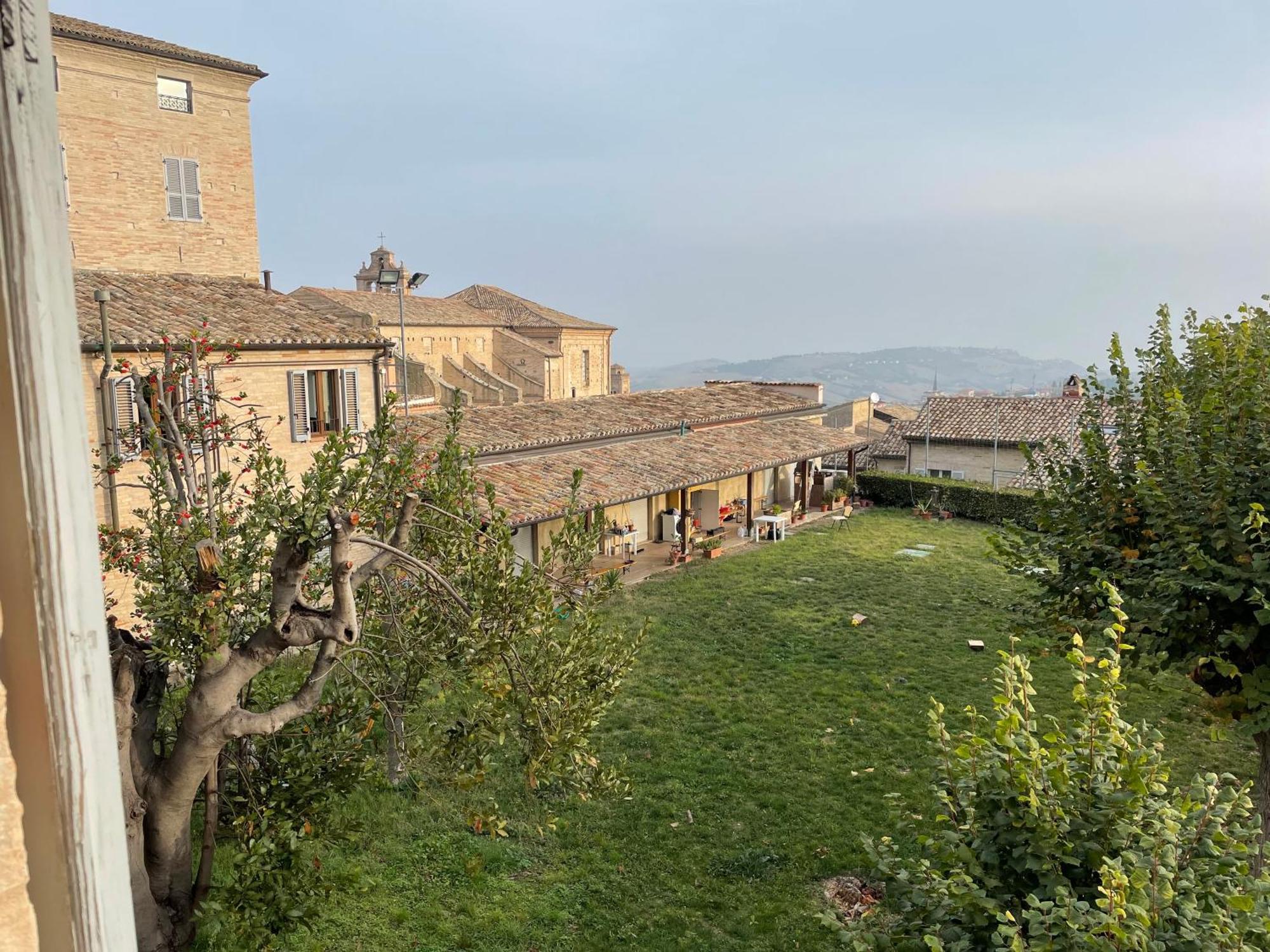 Palazzo Capparucci - Dimora Storica Hotel Fermo Exterior foto