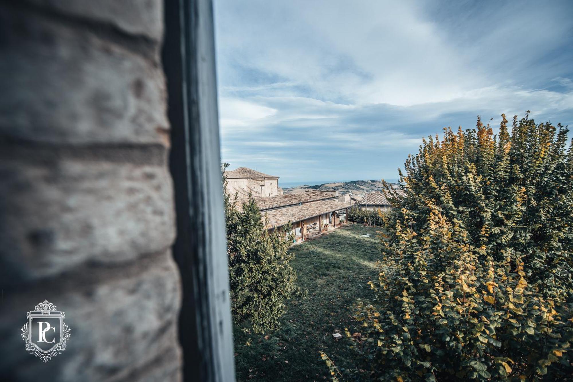 Palazzo Capparucci - Dimora Storica Hotel Fermo Exterior foto